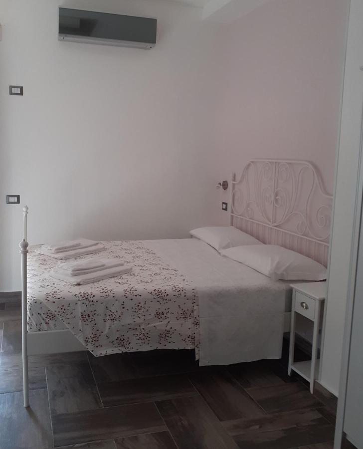 Casa Provenza Hotel Catania-Fontanarossai nemzetközi repülőtér Kültér fotó